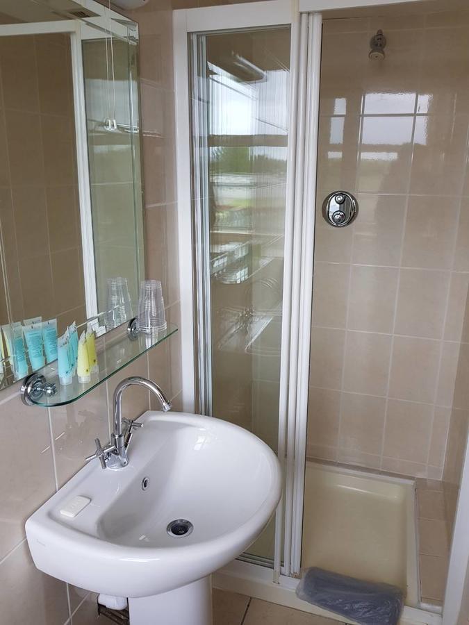 티퍼레리 Bit And Bridle B&B 외부 사진